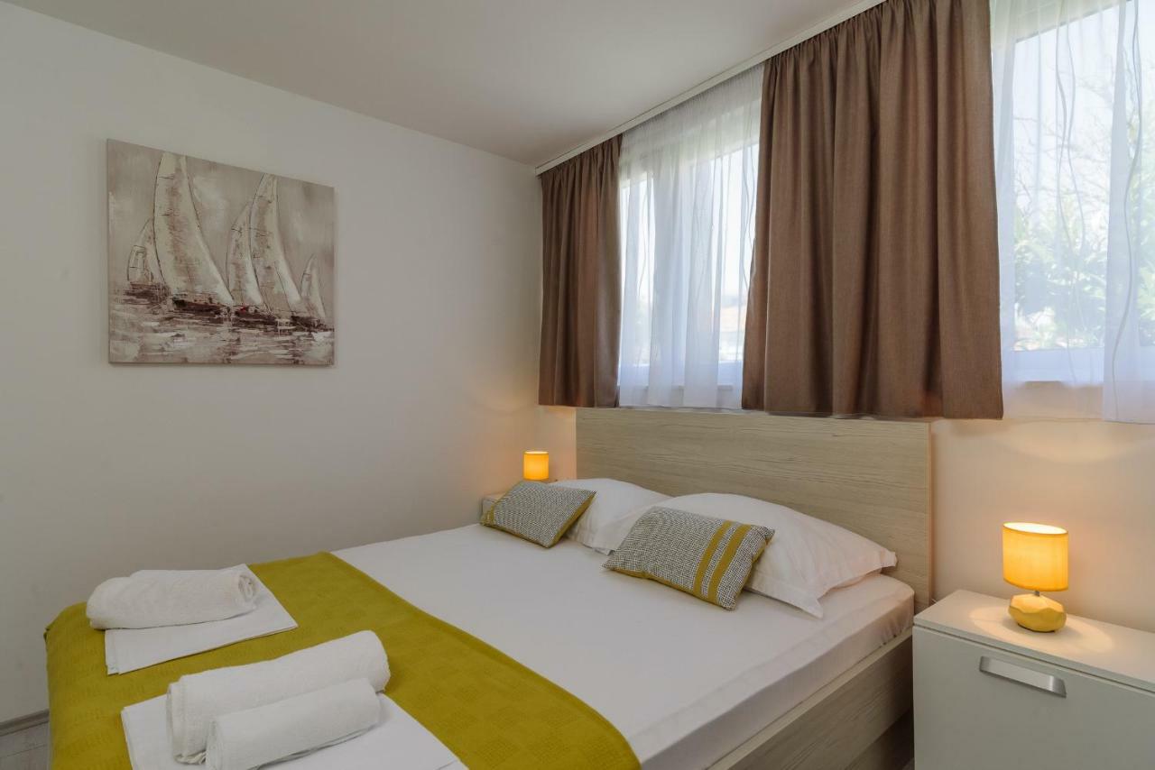 **Stone House ** Trogir Center ** Old Town Apartment Luaran gambar